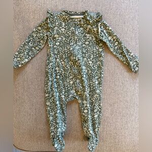 Baby Gap footie, size 6-9 months